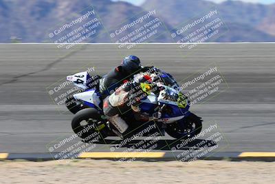 media/Apr-05-2024-Apex Assassins-CVMA Friday Practice (Fri) [[ee2ef04f2b]]/3-Racer 2/Session 3 (Bowl Speed Pans)/